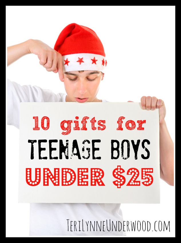 10 Gifts for Teenage Boys under $25