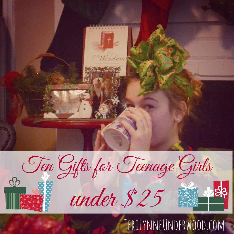 10 Gifts for Teenage Girls under $25