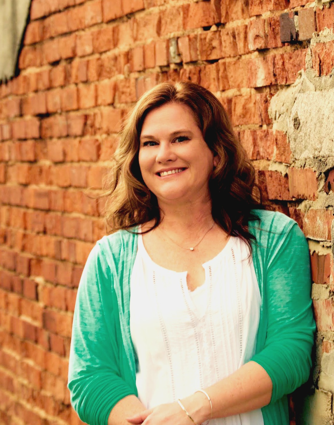 Teri Lynne Underwood || encourager of busy women and girl moms || www.terilynneunderwood.com || author of Praying for Girls: Asking God for the Things They Need Most (Bethany House, July 2017)